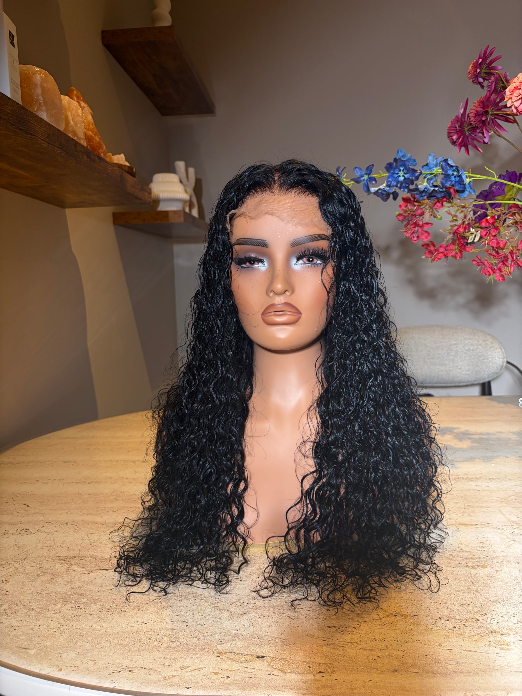 Noir curls